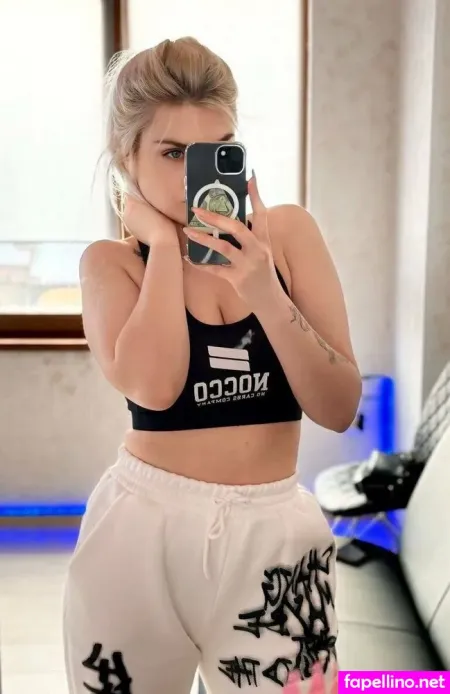 Roxy Blakee OnlyFans Thumbnail #zhWWhdv1DU