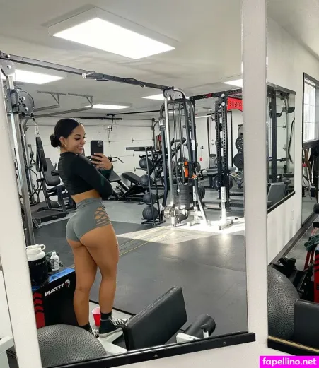 Roxy Cisneros OnlyFans Thumbnail #BmRphFnfXL
