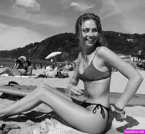 Roxy Dekker OnlyFans Thumbnail #XPhIjx7nry