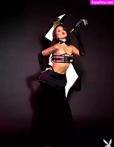 Roxy Ferrari OnlyFans Thumbnail #iT1WC8sUbe