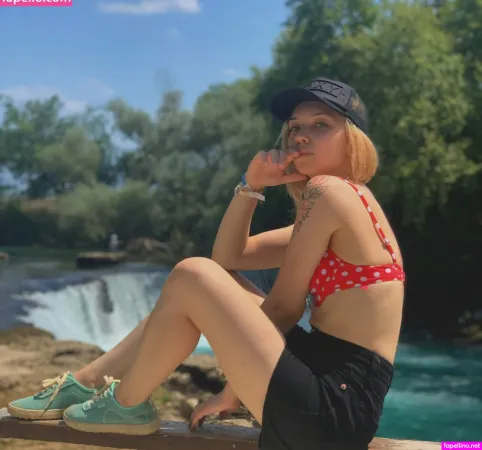 Roxy Loov OnlyFans Thumbnail #UuVhVQHqqD