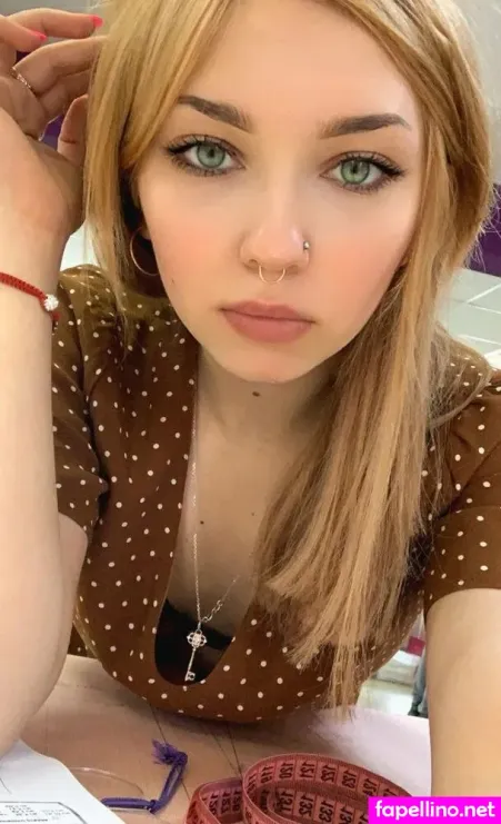 Roxy Loov OnlyFans Thumbnail #xnsBNd1U9B