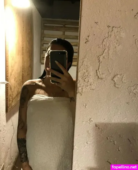 Roxy Mommyhot OnlyFans Thumbnail #heMMpPNaRx