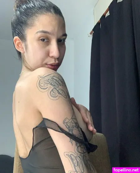 Roxy Mommyhot OnlyFans Thumbnail #jENYolLXAu