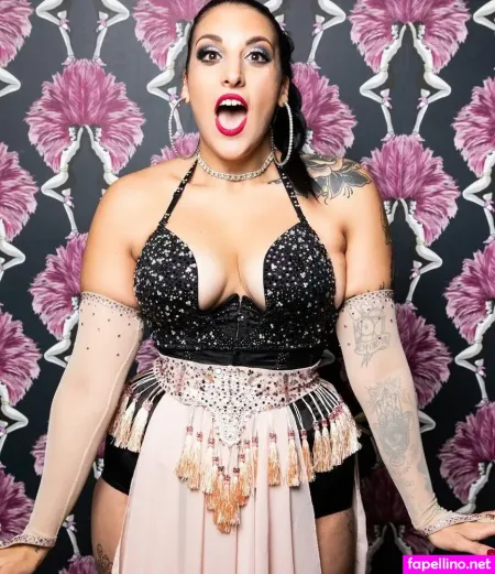 Roxy Torpedo OnlyFans Thumbnail #22NQtoLGkd