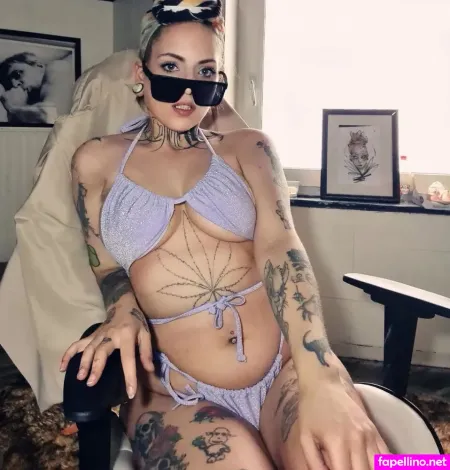 Roxy Wayne OnlyFans Thumbnail #jFWJAxfl9r