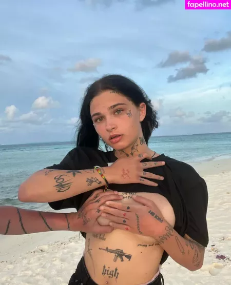 Roxyblum123 OnlyFans Thumbnail #2XU5qibPMd