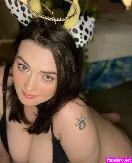 Roxyclover 3 OnlyFans Thumbnail #nyVMefj9JC