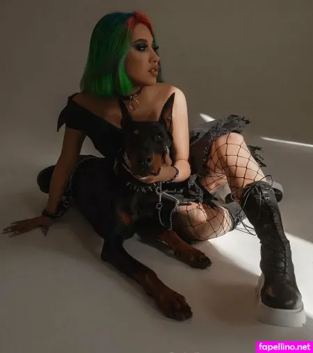 Roxylips18 OnlyFans Thumbnail #GJdlMytvQE