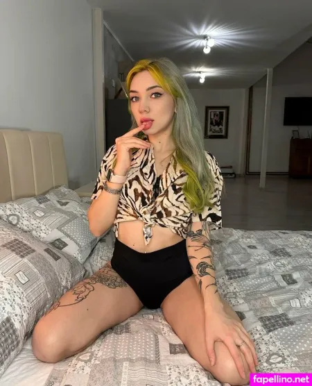 Roxyloove Free OnlyFans Thumbnail #X9amH6H42O