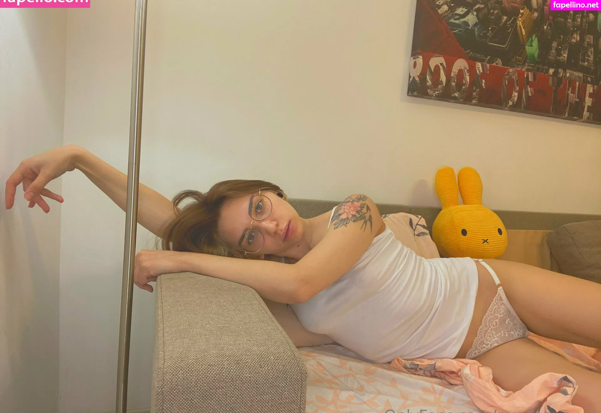 mayberoxy, roxyloove_vip Nude Leaked OnlyFans Photo #gMi5IixEyC