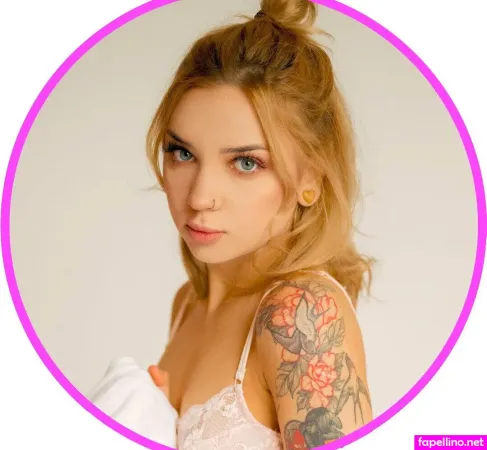 Roxyloove OnlyFans Thumbnail #97jSWEszAH