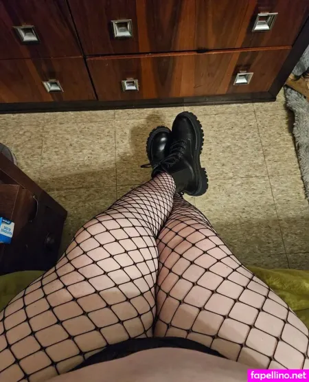 Roxymeadowfree OnlyFans Thumbnail #VpNcf2W5pK