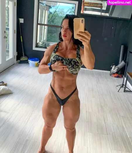 Roxyqueflexx OnlyFans Thumbnail #BEmwrzp2Og