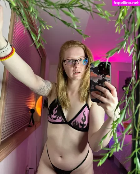 Roxyredheadxoxo OnlyFans Thumbnail #iR0VXkncOT