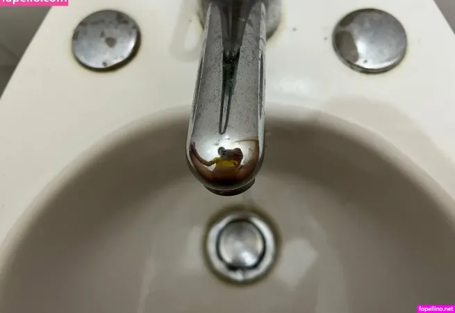 Roxyrose777 OnlyFans Thumbnail #lEt4ucmTVD