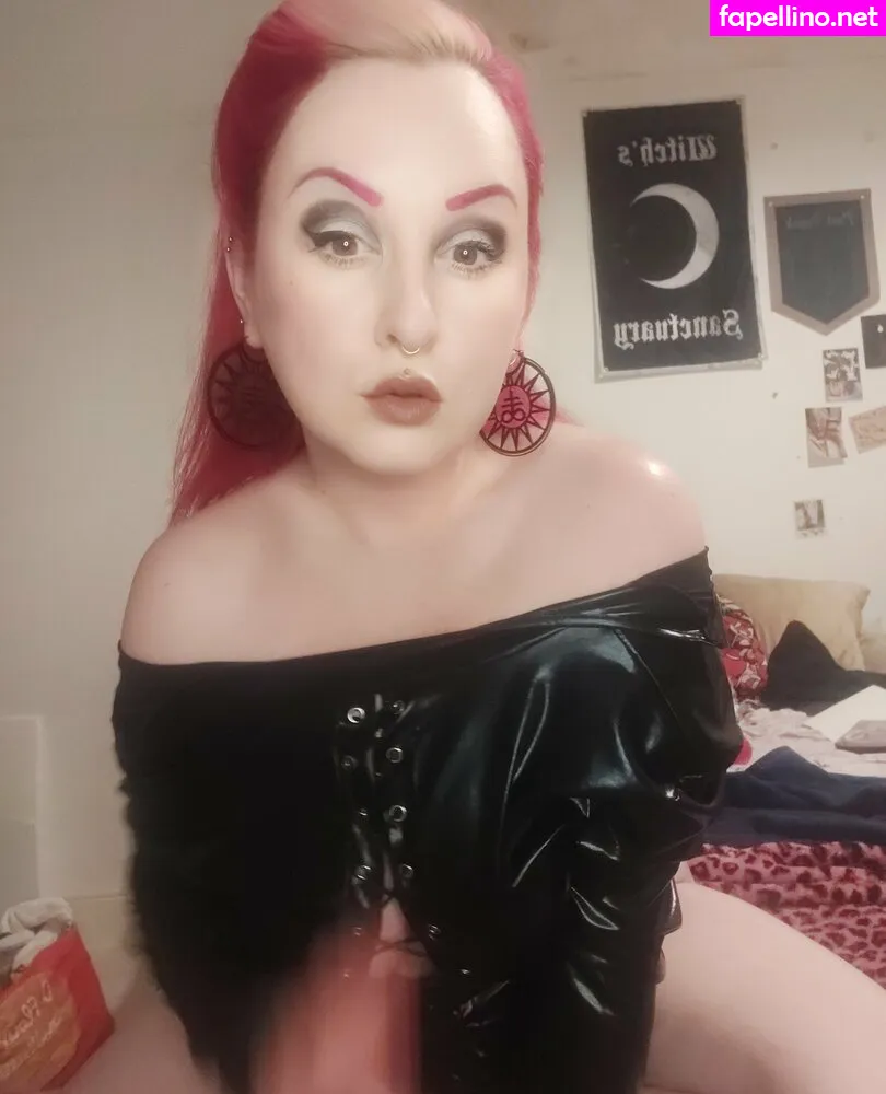 roxystardust, roxystardustburlesque Nude Leaked OnlyFans Photo #93KAWntnNt