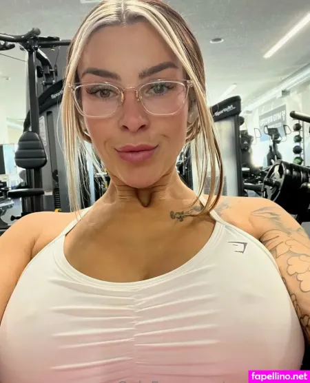 Roxystylezz 2 OnlyFans Thumbnail #8s8xyS7Yen