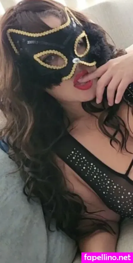 Roxytrujillothecurvymom OnlyFans Thumbnail #R0KHgK46eV