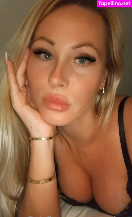 Roxyyfoxx OnlyFans Thumbnail #JQSD0XQsk8