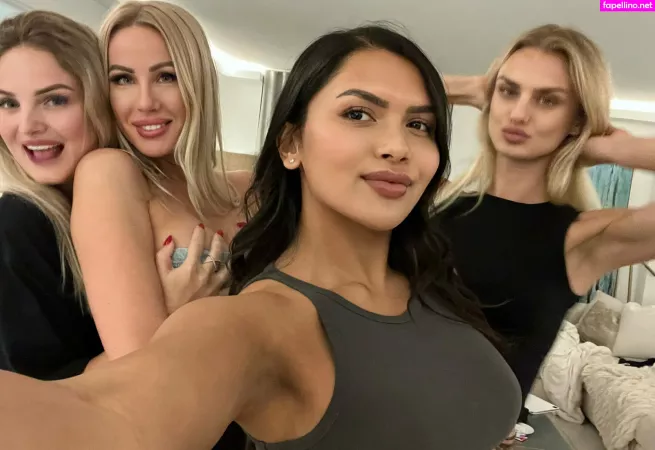 Roxyyfoxx OnlyFans Thumbnail #suRekbLmLl