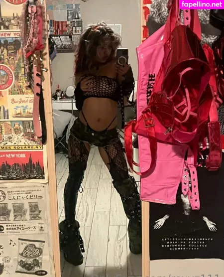 Roxyz111 OnlyFans Thumbnail #CfaV5jILxI