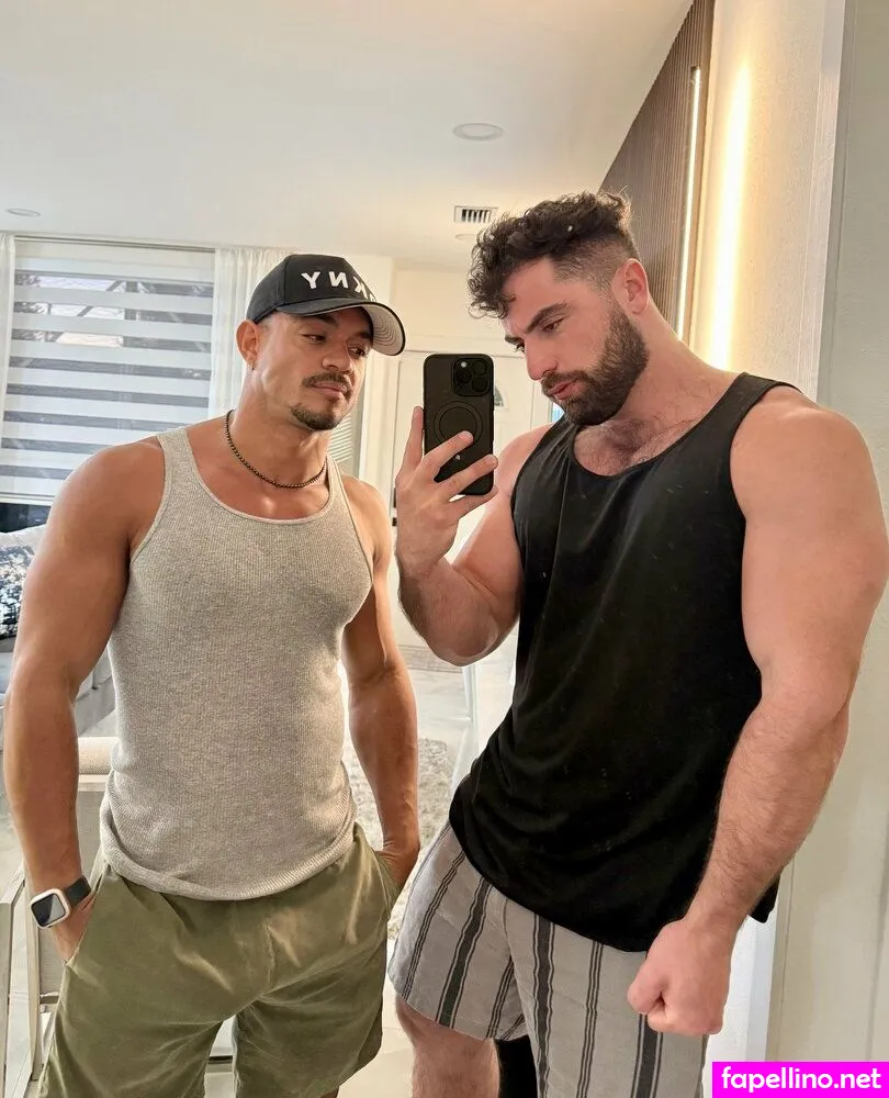 roy3te, roy3tev2 Nude Leaked OnlyFans Photo #BRLM9iMUZw