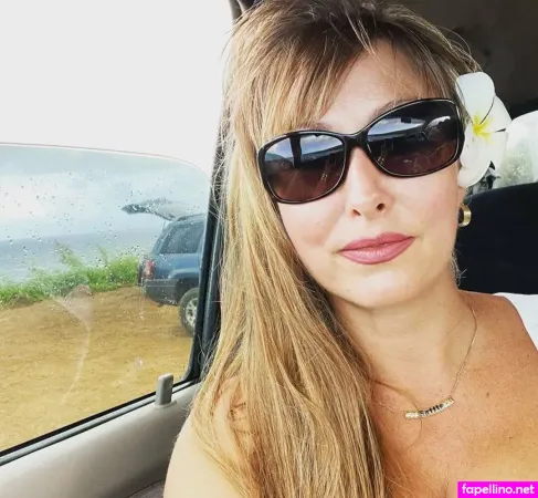 Royalmasterqueen OnlyFans Thumbnail #7B4kyYnthn