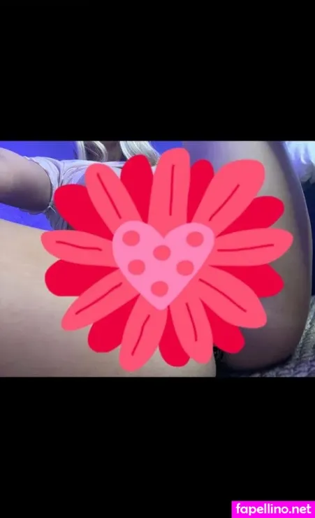 Royalpapayafree OnlyFans Thumbnail #GzHbEclRwe