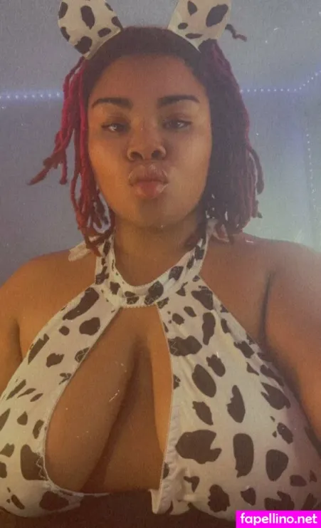 Royalsmfplayhousex OnlyFans Thumbnail #me3z8gDPZO