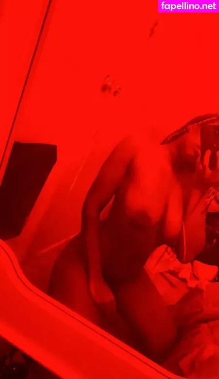 Royalty2000 OnlyFans Thumbnail #EDjRr484q7