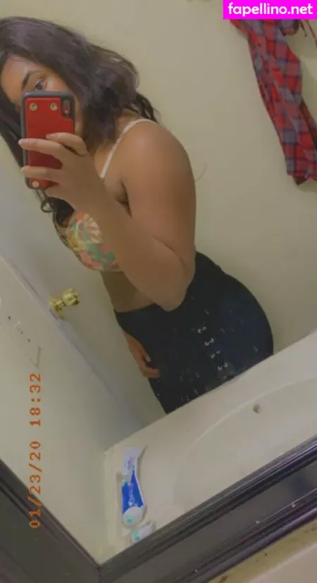 Royalty2000 OnlyFans Thumbnail #PaYphU2wOR