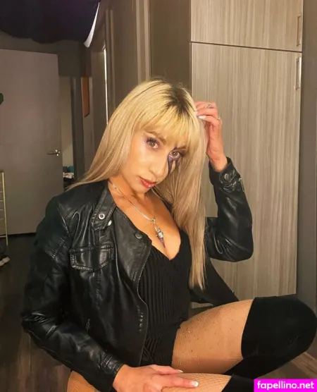 Royouknow OnlyFans Thumbnail #UKDYcaHYUn