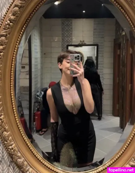 Roz Idrissi OnlyFans Thumbnail #1TEWwHnlon