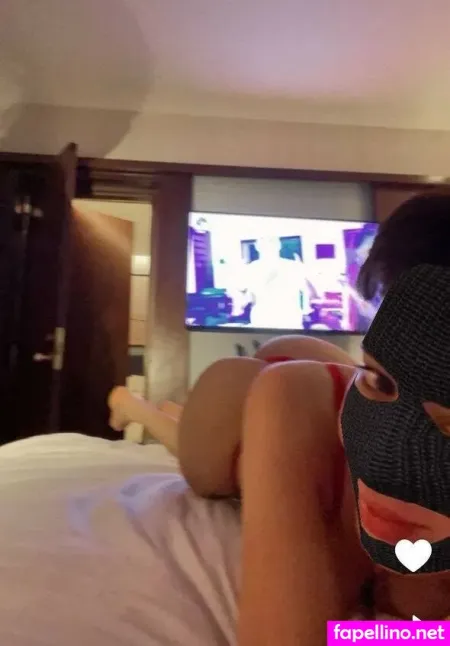 Roz Idrissi OnlyFans Thumbnail #5I6RGAZZE1