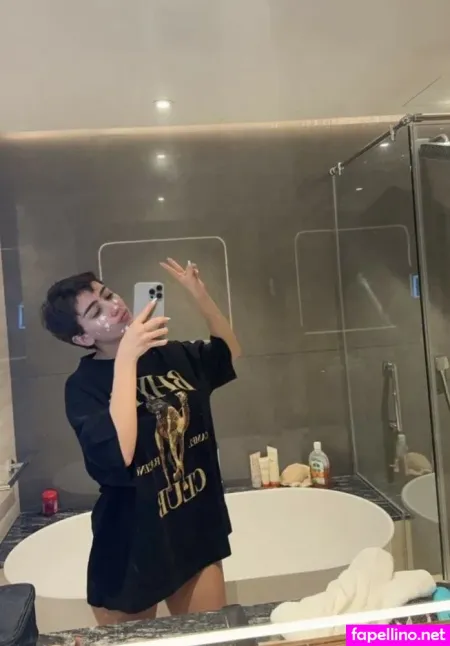 Roz Idrissi OnlyFans Thumbnail #LRWUdY6nnA