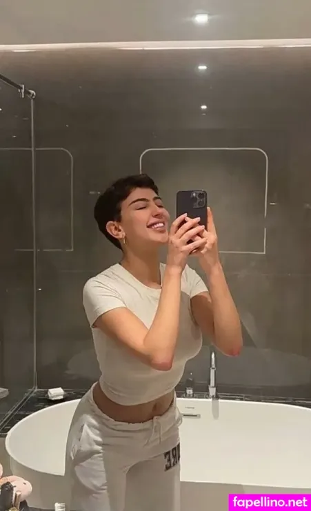 Roz Idrissi OnlyFans Thumbnail #fY2toF1Ohp