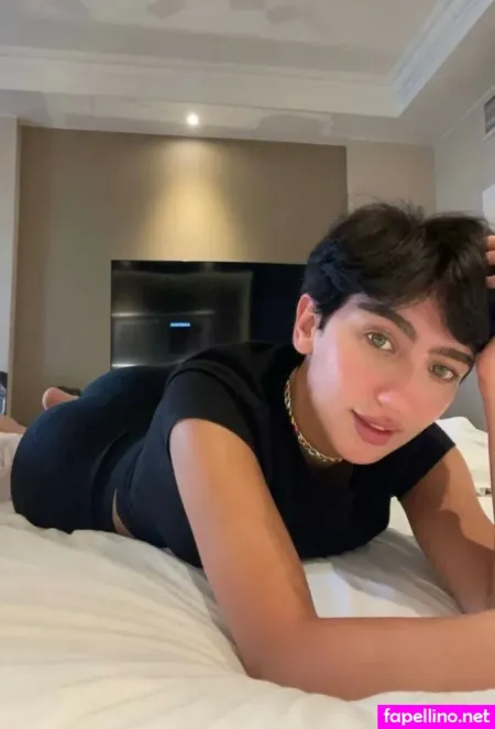 Roz Idrissi OnlyFans Thumbnail #tAPzdxkvu2