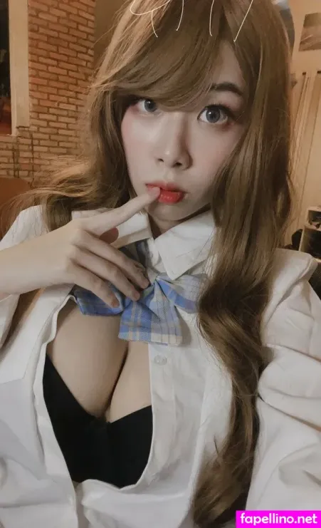 Rozariine OnlyFans Thumbnail #sFdmMjaet8