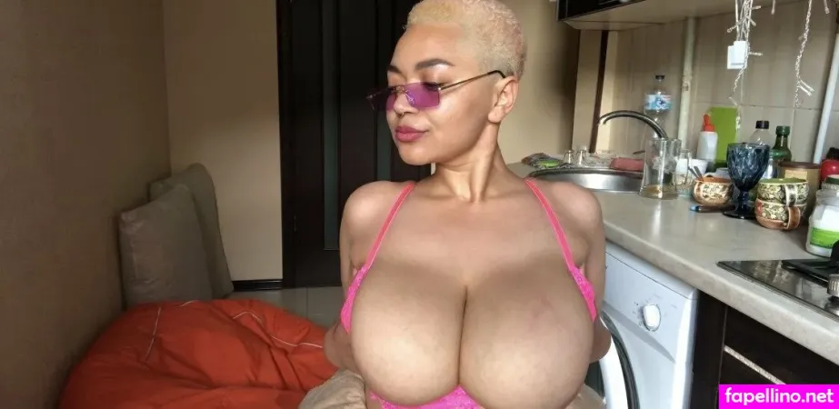 Rozavasilishina OnlyFans Thumbnail #XvCgxZzyCz