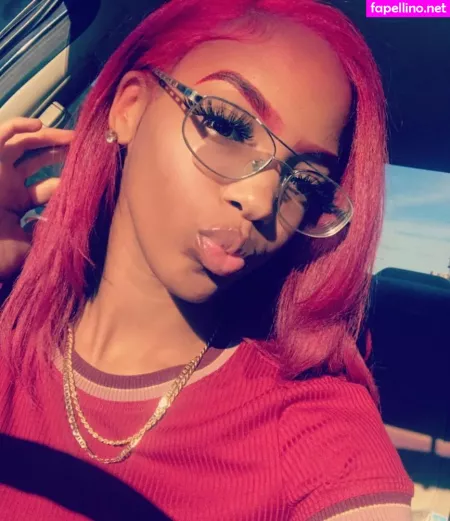 Rozay Molly OnlyFans Thumbnail #K5y1ZWMRxX