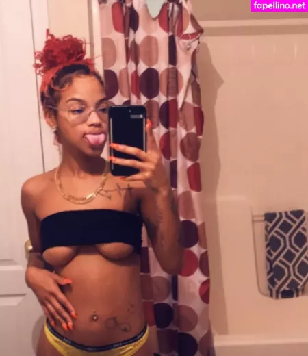 Rozay Molly OnlyFans Thumbnail #d8clef50aR