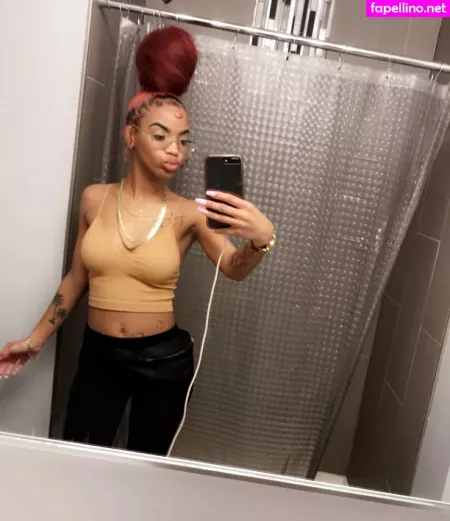 Rozay Molly OnlyFans Thumbnail #pt4hbVyoFX