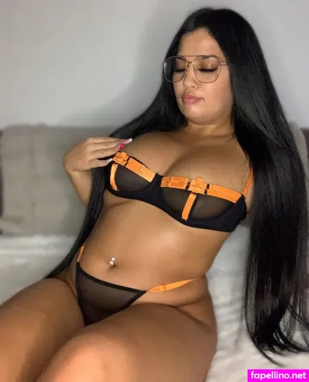 Rozsa Rebeka OnlyFans Thumbnail #vg6jSYRUbf