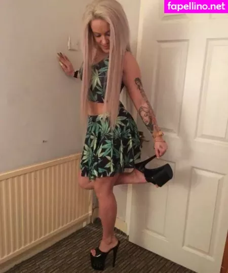 Rozsacinti OnlyFans Thumbnail #7R4t02gFCA