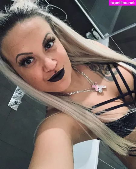 Rozsacinti OnlyFans Thumbnail #JoMo2FLhuQ