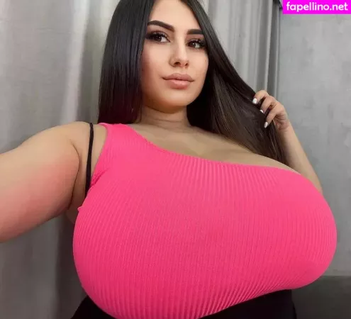 Rozzzywow OnlyFans Thumbnail #xUXPrgjGgf