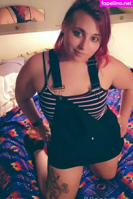 Rrazorbabefree OnlyFans Thumbnail #8GeWdvdjqi