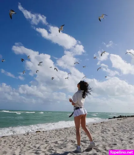 Rsula Corber OnlyFans Thumbnail #7W5RUEawTb