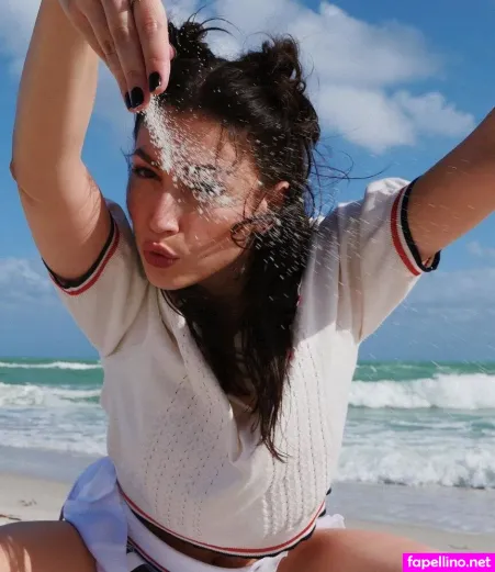 Rsula Corber OnlyFans Thumbnail #xMaNp7V6jv